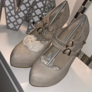 Call it Spring Nude Heels